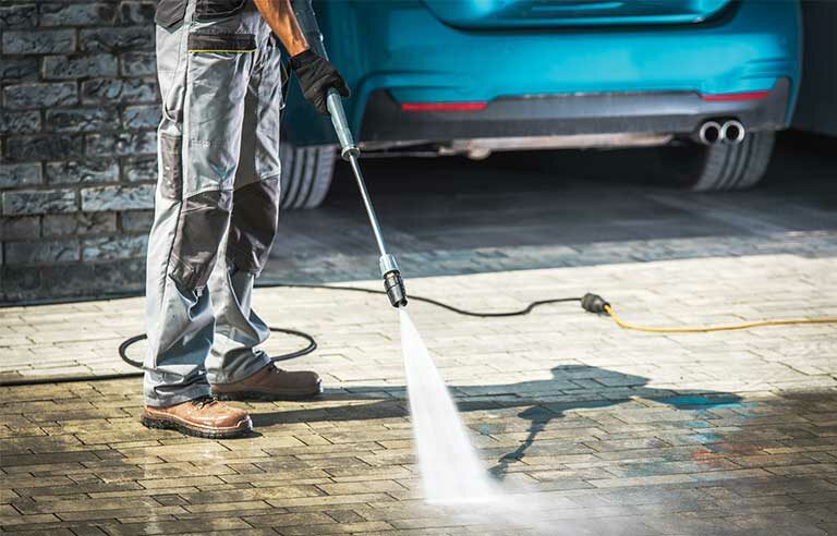 Roof Washing