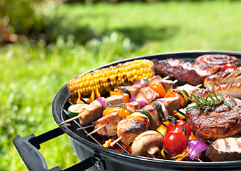 Cancer experts offer 5 steps to healthy grilling | 2016-06-08 | Safety ...